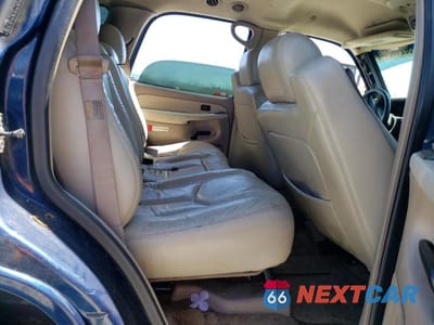 Zdjęcie 11 z 12 samochodu: 2003 GMC YUKON VIN:1GKEC13Z73R264611 - miniatura