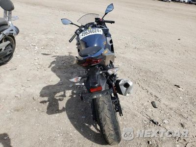 Czwarte zdjęcie samochodu z boku: 2023 KAWASAKI EX400 VIN:JKAEXKH16PDAN8771 - miniatura
