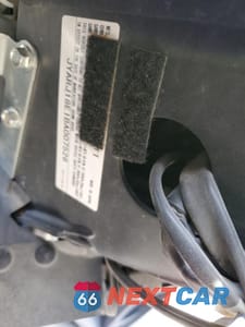 Zdjęcie 8 z 9 samochodu: 2011 YAMAHA FZ6 R VIN:JYARJ18E1BA007526 - miniatura