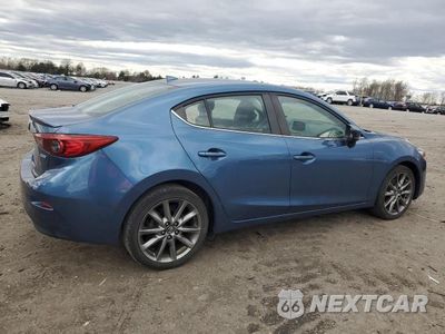 Trzecie zdjęcie samochodu z tyłu: 2018 MAZDA 3 TOURING VIN:3MZBN1V34JM260724 - miniatura