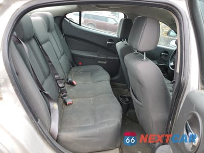 Zdjęcie 10 z 13 samochodu: 2005 PONTIAC GRAND PRIX VIN:2G2WP522551215777 - miniatura