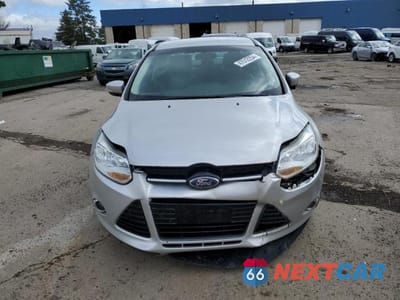 Piąte zdjęcie samochodu w środku: 2012 FORD FOCUS SE VIN:1FAHP3F27CL448270 - miniatura