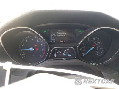 Zdjęcie 9 z 12 samochodu: 2018 FORD FOCUS S VIN:1FADP3E29JL204701 - miniatura