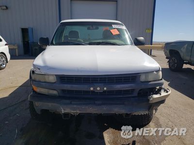 Piąte zdjęcie samochodu w środku: 2001 CHEVROLET SILVERADO C2500 VIN:1GCGC24U71Z305006 - miniatura