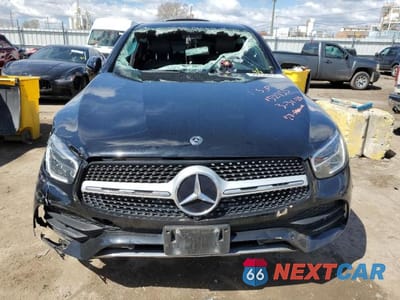 Piąte zdjęcie samochodu w środku: 2020 MERCEDES BENZ GLC COUPE VIN:WDC0J8EB8LF719661 - miniatura