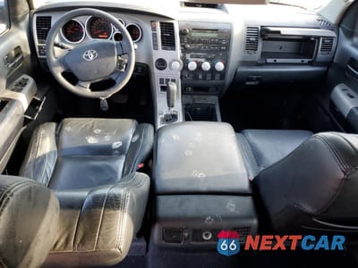 Zdjęcie 8 z 14 samochodu: 2008 TOYOTA TUNDRA CREWMAX VIN:5TBEV541X8S480170 - miniatura