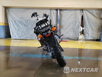 Czwarte zdjęcie samochodu z boku: 2013 YAMAHA XT1200Z VIN:JYADP03E9DA004063 - miniatura