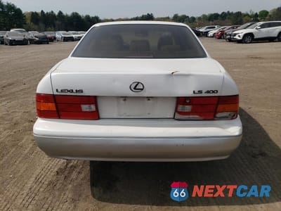 Zdjęcie 6 z 12 samochodu: 2000 LEXUS LS 400 VIN:JT8BH28F2Y0180470 - miniatura