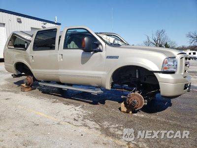 Czwarte zdjęcie samochodu z boku: 2005 FORD EXCURSION LIMITED VIN:1FMSU43P55EA84321 - miniatura