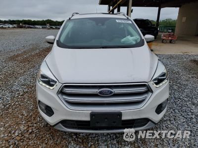 Piąte zdjęcie samochodu w środku: 2017 FORD ESCAPE TITANIUM VIN:1FMCU0J94HUE29186 - miniatura
