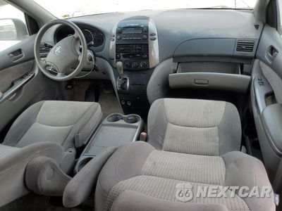 Zdjęcie 8 z 13 samochodu: 2008 TOYOTA SIENNA CE VIN:5TDZK23CX8S173956 - miniatura