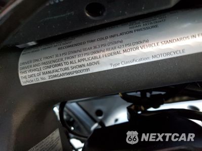 Zdjęcie 9 z 10 samochodu: 2023 DUCATI DIAVEL V4 VIN:ZDMGAR1W6PB001191 - miniatura