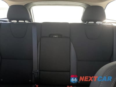 Zdjęcie 10 z 13 samochodu: 2015 VOLVO XC60 VIN:YV440MDJXF2680270 - miniatura