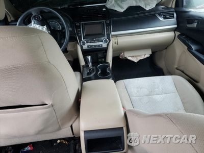 Zdjęcie 8 z 14 samochodu: 2012 TOYOTA CAMRY BASE VIN:4T1BF1FKXCU600314 - miniatura