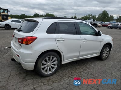 Trzecie zdjęcie samochodu z tyłu: 2011 MITSUBISHI OUTLANDER SPORT SE VIN:JA4AR4AU7BZ023352 - miniatura