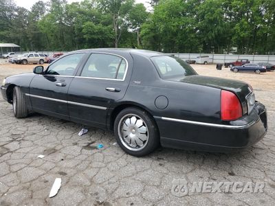 Drugie zdjęcie samochodu z przodu: 2010 LINCOLN TOWN CAR SIGNATURE LIMITED VIN:2LNBL8CV5AX751115 - miniatura