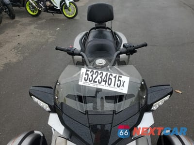 Piąte zdjęcie samochodu w środku: 2016 CAN-AM SPYDER ROADSTER F3-T VIN:2BXREDD20GV003340 - miniatura