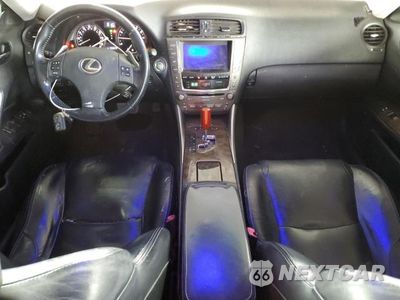 Zdjęcie 8 z 12 samochodu: 2009 LEXUS IS 350 VIN:JTHBE262795023238 - miniatura