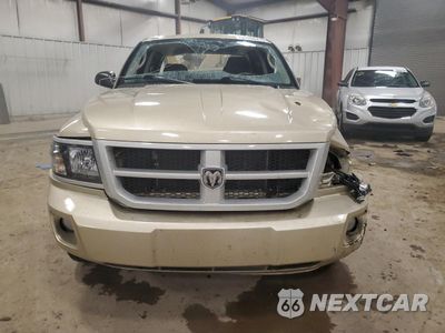Piąte zdjęcie samochodu w środku: 2011 DODGE DAKOTA SLT VIN:1D7RE3GK3BS586112 - miniatura