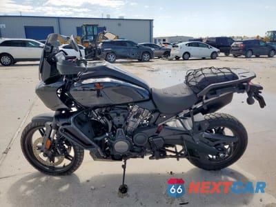 Trzecie zdjęcie samochodu z tyłu: 2023 HARLEY-DAVIDSON RA1250 S VIN:1HD1ZES11PB318316 - miniatura