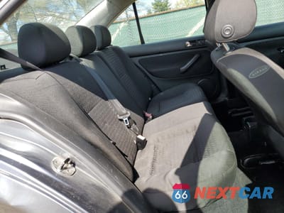 Zdjęcie 11 z 14 samochodu: 2003 VOLKSWAGEN JETTA GL VIN:3VWRK69M43M142988 - miniatura