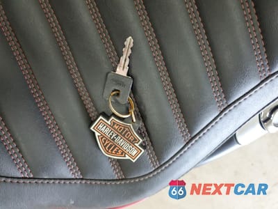 Zdjęcie 8 z 10 samochodu: 2019 HARLEY-DAVIDSON XL883 N VIN:1HD4LE213KC429189 - miniatura