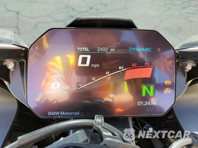 Zdjęcie 7 z 10 samochodu: 2021 BMW S 1000 RR VIN:WB10E2305M6E51808 - miniatura