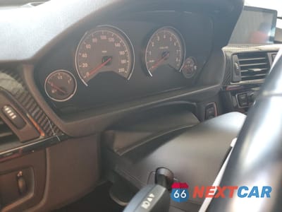 Zdjęcie 9 z 13 samochodu: 2015 BMW M3 VIN:WBS3C9C52FP804079 - miniatura