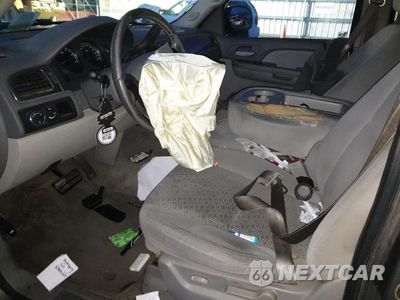 Zdjęcie 7 z 13 samochodu: 2007 CHEVROLET TAHOE C1500 VIN:1GNFC13J57R166314 - miniatura