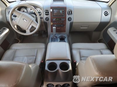 Zdjęcie 8 z 14 samochodu: 2005 FORD F150 SUPERCREW VIN:1FTPW14505KF00003 - miniatura
