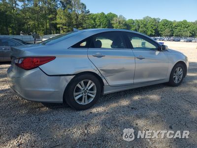 Trzecie zdjęcie samochodu z tyłu: 2012 HYUNDAI SONATA GLS VIN:5NPEB4AC5CH344883 - miniatura