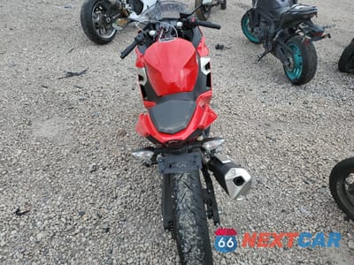 Zdjęcie 6 z 9 samochodu: 2021 KAWASAKI EX400 VIN:JKAEXKG19MDAD3372 - miniatura