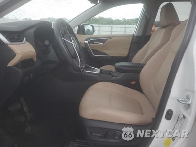 Zdjęcie 7 z 16 samochodu: 2021 TOYOTA RAV4 XLE VIN:2T3W1RFV1MC168148 - miniatura