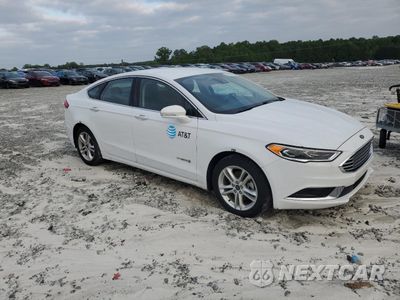 Czwarte zdjęcie samochodu z boku: 2018 FORD FUSION SE HYBRID VIN:3FA6P0LU9JR172040 - miniatura
