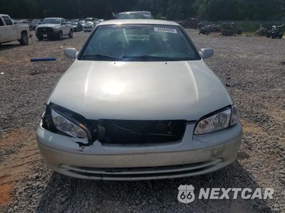 Piąte zdjęcie samochodu w środku: 2001 TOYOTA CAMRY CE VIN:4T1BG22KX1U767245 - miniatura