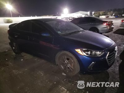 Czwarte zdjęcie samochodu z boku: 2017 HYUNDAI ELANTRA SE VIN:5NPD84LF0HH072770 - miniatura