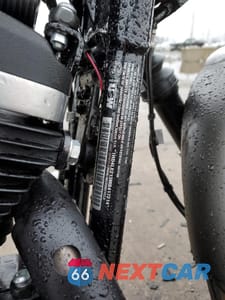 Zdjęcie 8 z 8 samochodu: 2021 HARLEY-DAVIDSON XL883 N VIN:1HD4LE213MB417214 - miniatura