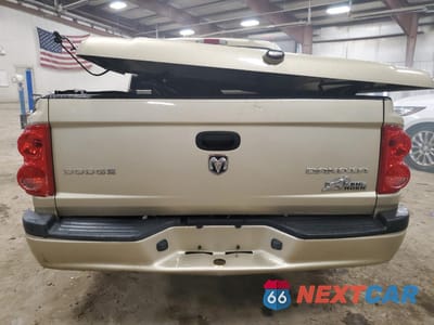 Zdjęcie 6 z 13 samochodu: 2011 DODGE DAKOTA SLT VIN:1D7RE3GK3BS586112 - miniatura