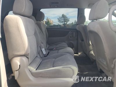 Zdjęcie 11 z 13 samochodu: 2007 TOYOTA SIENNA CE VIN:5TDZK23C07S091426 - miniatura
