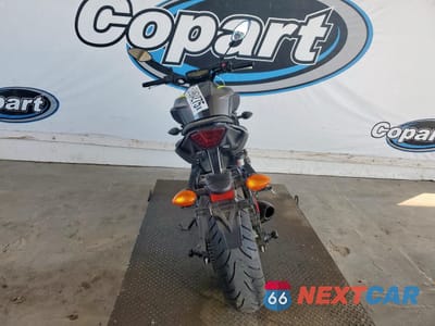 Czwarte zdjęcie samochodu z boku: 2018 YAMAHA MT07 VIN:JYARM27E4JA001734 - miniatura