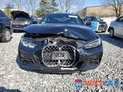 Piąte zdjęcie samochodu w środku: 2024 BMW 430XI VIN:WBA73AP03RCP37753 - miniatura