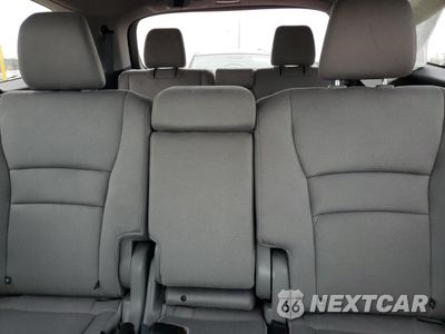 Zdjęcie 10 z 16 samochodu: 2020 HONDA PILOT LX VIN:5FNYF6H16LB005713 - miniatura