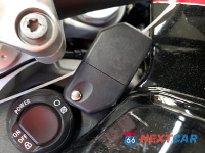 Zdjęcie 8 z 9 samochodu: 2022 BMW S 1000 XR VIN:WB10E4304N6E94985 - miniatura