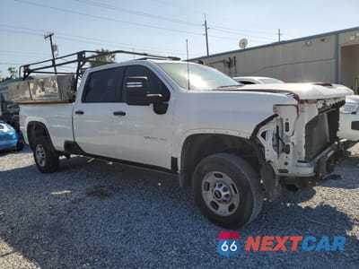 Czwarte zdjęcie samochodu z boku: 2024 CHEVROLET SILVERADO C2500 HEAVY DUTY VIN:1GC4WLE74RF260547 - miniatura