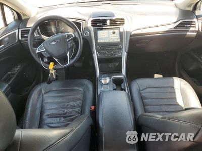Zdjęcie 8 z 12 samochodu: 2017 FORD FUSION SE HYBRID VIN:3FA6P0LU3HR409194 - miniatura