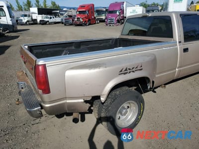 Zdjęcie 10 z 13 samochodu: 1993 GMC SIERRA K3500 VIN:1GTHK33F6PJ709177 - miniatura