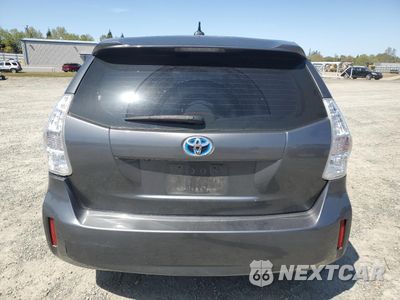 Zdjęcie 6 z 14 samochodu: 2013 TOYOTA PRIUS V VIN:JTDZN3EU4D3237858 - miniatura