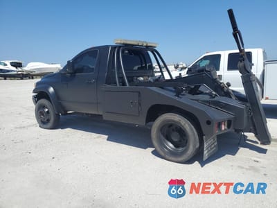 Drugie zdjęcie samochodu z przodu: 2008 DODGE RAM 4500 ST VIN:3D6WC66A08G221278 - miniatura