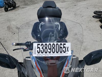 Piąte zdjęcie samochodu w środku: 2020 BMW K1600 GTL VIN:WB10F1203LZD92313 - miniatura