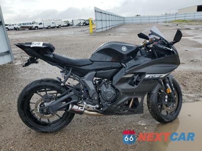2024 YAMAHA YZFR7 JYARM38E3RA009601 - główne zdjęcie licytacji z USA - miniatura